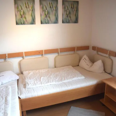 Ferienhaus In With Garden *
