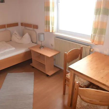 Ferienhaus In With Garden *